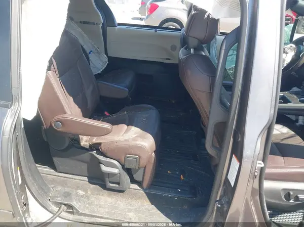 5TDESKFC9PS104409 2023 TOYOTA SIENNA - Image 8