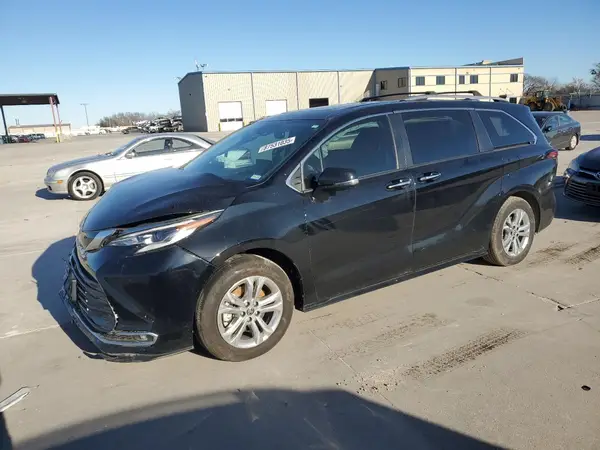 5TDESKFCXNS046761 2022 TOYOTA SIENNA - Image 1