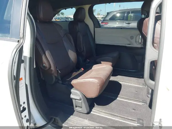 5TDESKFCXNS053712 2022 TOYOTA SIENNA - Image 8