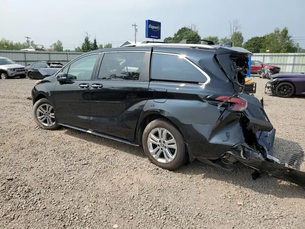 5TDESKFCXRS118578 2024 TOYOTA SIENNA - Image 2