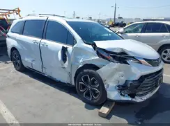 5TDESKFCXSS185106 2025 TOYOTA SIENNA