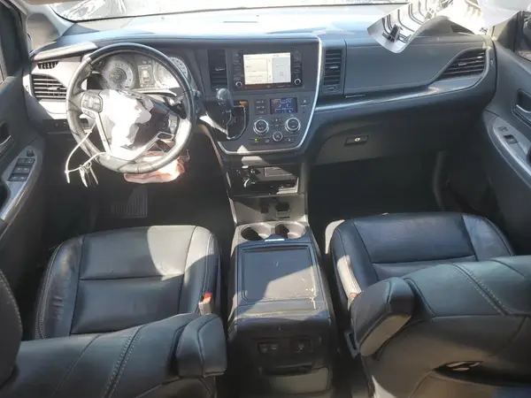 5TDEZ3DC0LS237946 2020 TOYOTA SIENNA - Image 8