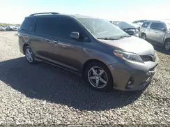 5TDEZ3DC1KS217882 2019 TOYOTA SIENNA