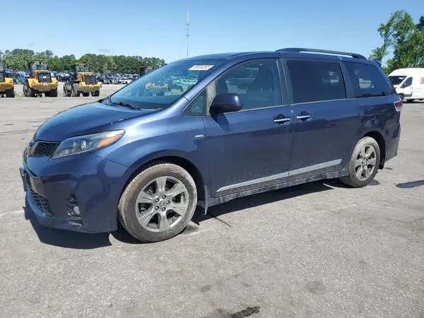 5TDEZ3DC4KS215396 2019 TOYOTA SIENNA - Image 1