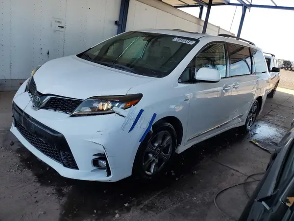 5TDEZ3DC4KS216015 2019 TOYOTA SIENNA - Image 1
