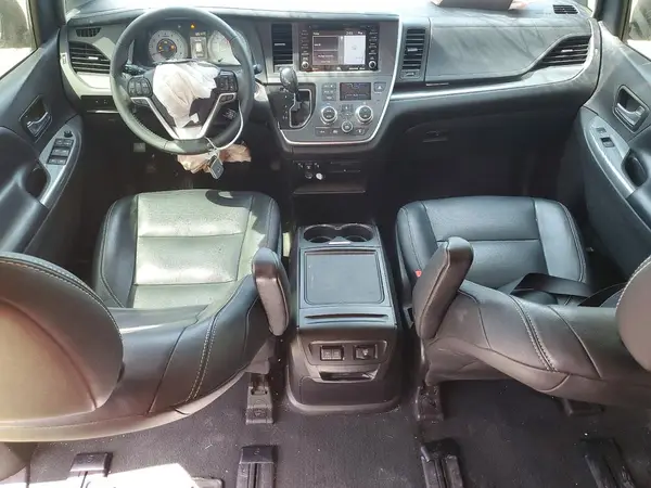 5TDEZ3DC8LS232753 2020 TOYOTA SIENNA - Image 8