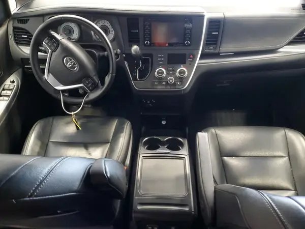5TDEZ3DC8LS249603 2020 TOYOTA SIENNA - Image 8