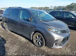 5TDEZ3DCXKS214463 2019 TOYOTA SIENNA