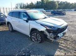 5TDFARAH0PS022104 2023 TOYOTA HIGHLANDER