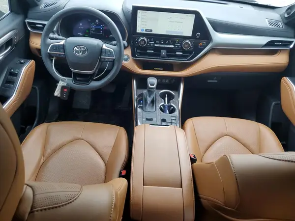 5TDFARAH1PS523955 2023 TOYOTA HIGHLANDER - Image 8