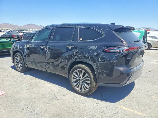 5TDFARAH2NS015376 2022 TOYOTA HIGHLANDER - Image 2