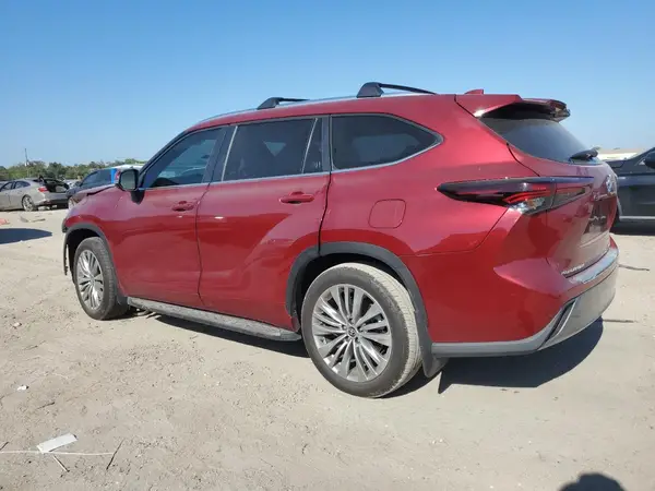 5TDFARAH2RS535857 2024 TOYOTA HIGHLANDER - Image 2