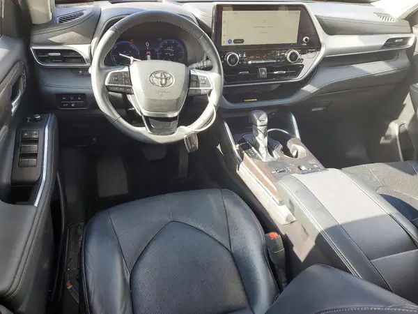 5TDFARAH5PS522209 2023 TOYOTA HIGHLANDER - Image 8