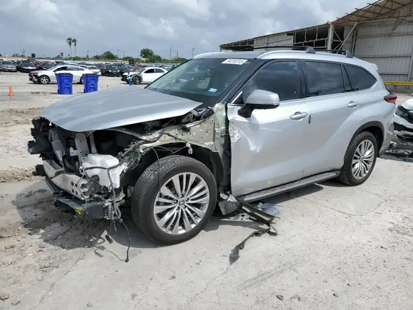 5TDFARAH6NS014599 2022 TOYOTA HIGHLANDER - Image 1