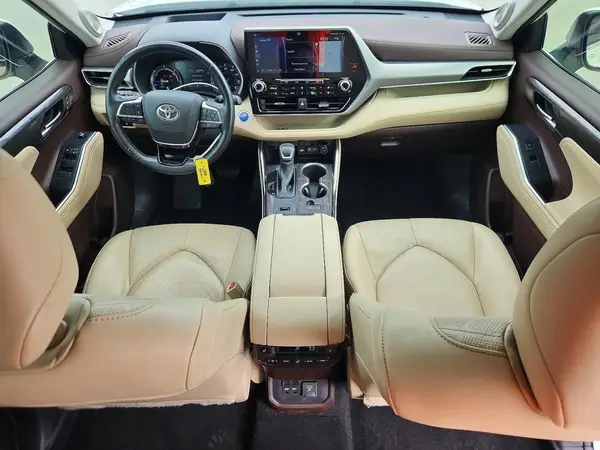 5TDFARAH7MS010351 2021 TOYOTA HIGHLANDER - Image 8