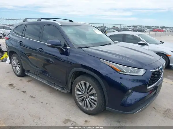 5TDFARAH7NS015194 2022 TOYOTA HIGHLANDER - Image 1