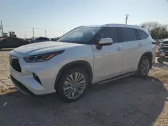 5TDFARAH9NS015049 2022 TOYOTA HIGHLANDER