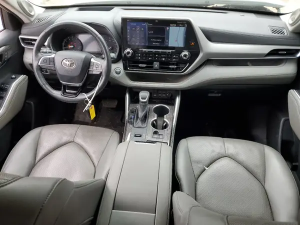 5TDFZRAH0MS063935 2021 TOYOTA HIGHLANDER - Image 8