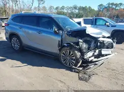 5TDFZRAH0NS104730 2022 TOYOTA HIGHLANDER