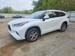 5TDFZRAH0NS122127 2022 TOYOTA HIGHLANDER