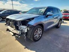 5TDFZRAH1NS103862 2022 TOYOTA HIGHLANDER