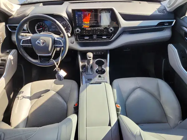 5TDFZRAH1NS103862 2022 TOYOTA HIGHLANDER - Image 8