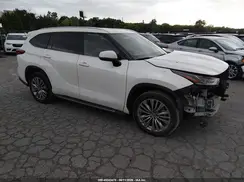 5TDFZRAH2MS035845 2021 TOYOTA HIGHLANDER