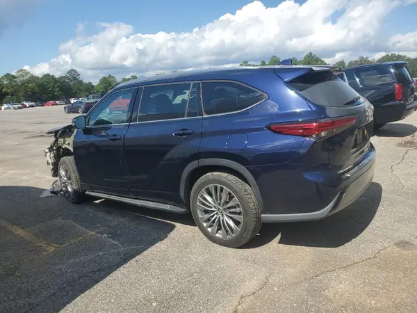 5TDFZRAH3LS030054 2020 TOYOTA HIGHLANDER - Image 2