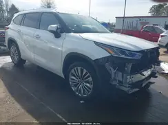 5TDFZRAH3MS053965 2021 TOYOTA HIGHLANDER