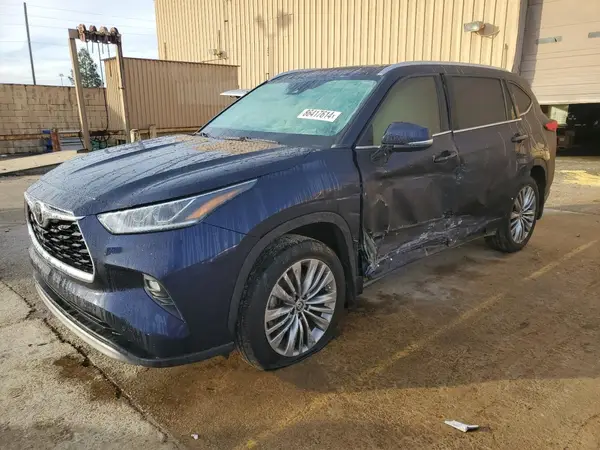 5TDFZRAH4MS053599 2021 TOYOTA HIGHLANDER - Image 1
