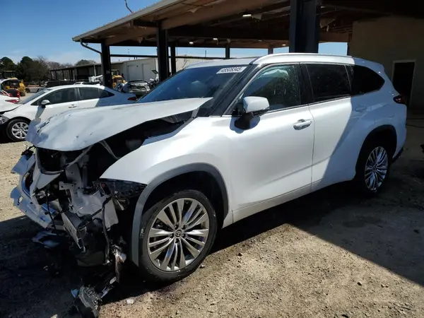 5TDFZRAH4NS122700 2022 TOYOTA HIGHLANDER - Image 1
