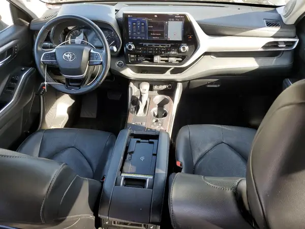 5TDFZRAH5NS139103 2022 TOYOTA HIGHLANDER - Image 8