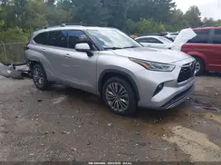 5TDFZRAH6MS073501 2021 TOYOTA HIGHLANDER