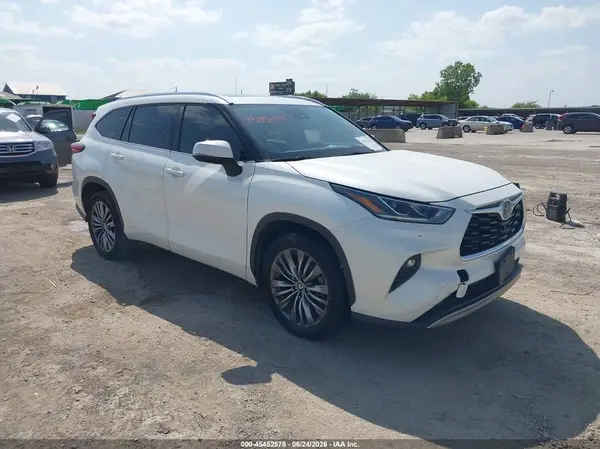 5TDFZRAH7LS016660 2020 TOYOTA HIGHLANDER - Image 1
