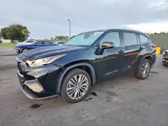 5TDFZRAH7MS084460 2021 TOYOTA HIGHLANDER