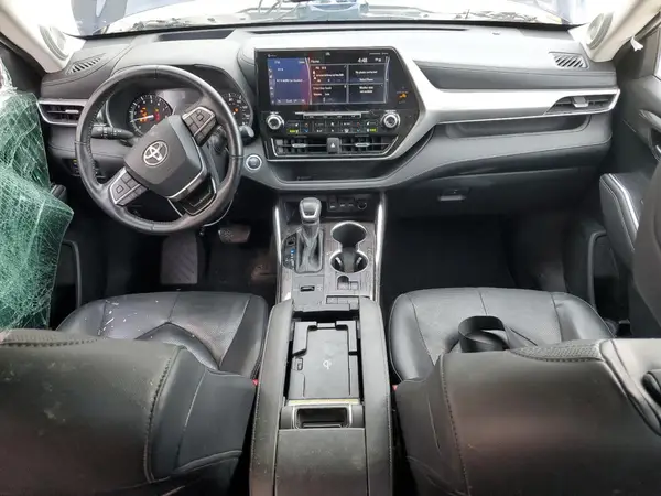5TDFZRAH8LS021849 2020 TOYOTA HIGHLANDER - Image 8