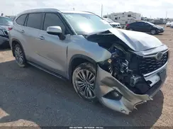 5TDFZRAH9LS015607 2020 TOYOTA HIGHLANDER
