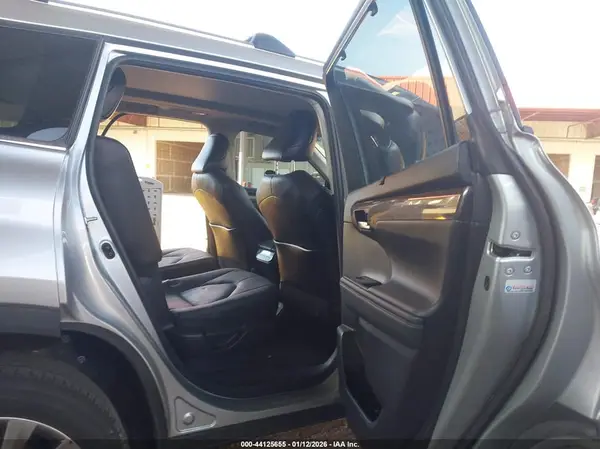 5TDFZRAH9MS079311 2021 TOYOTA HIGHLANDER - Image 8