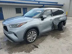 5TDFZRAH9MS083732 2021 TOYOTA HIGHLANDER