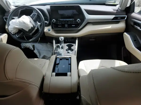 5TDFZRAHXMS035656 2021 TOYOTA HIGHLANDER - Image 8
