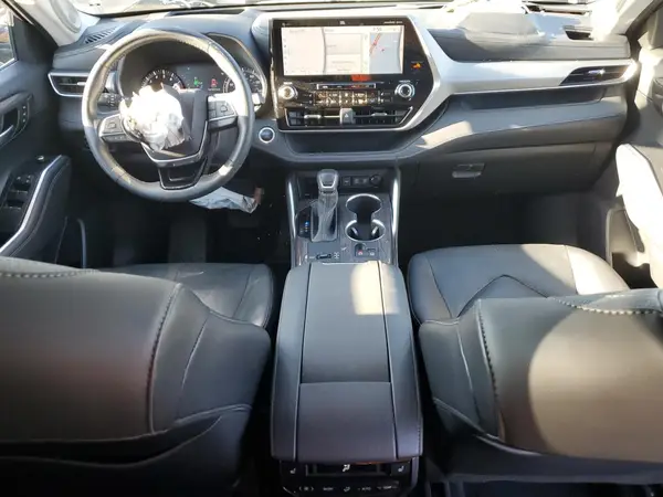 5TDFZRAHXMS057446 2021 TOYOTA HIGHLANDER - Image 8