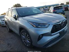 5TDFZRAHXMS063733 2021 TOYOTA HIGHLANDER