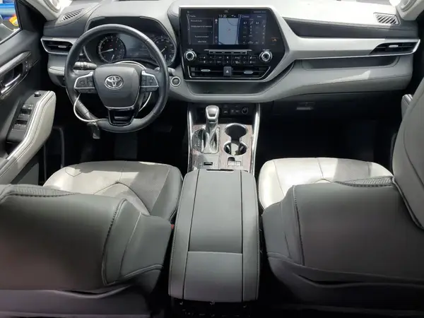 5TDFZRAHXMS077843 2021 TOYOTA HIGHLANDER - Image 8