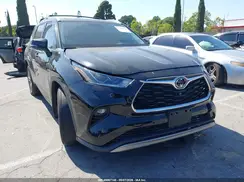 5TDFZRAHXNS142370 2022 TOYOTA HIGHLANDER