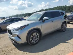 5TDFZRBH0LS027952 2020 TOYOTA HIGHLANDER