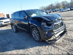 5TDFZRBH0LS030592 2020 TOYOTA HIGHLANDER