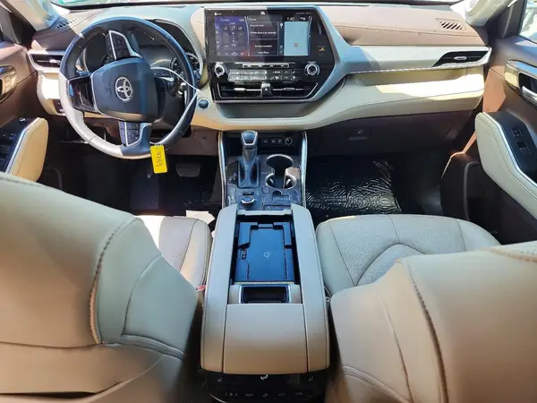 5TDFZRBH0LS043245 2020 TOYOTA HIGHLANDER - Image 8
