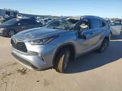 5TDFZRBH0MS072987 2021 TOYOTA HIGHLANDER