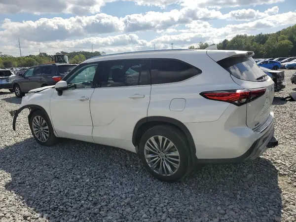 5TDFZRBH0MS086792 2021 TOYOTA HIGHLANDER - Image 2