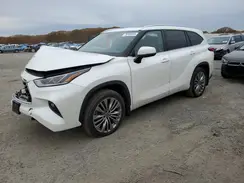 5TDFZRBH0MS095489 2021 TOYOTA HIGHLANDER